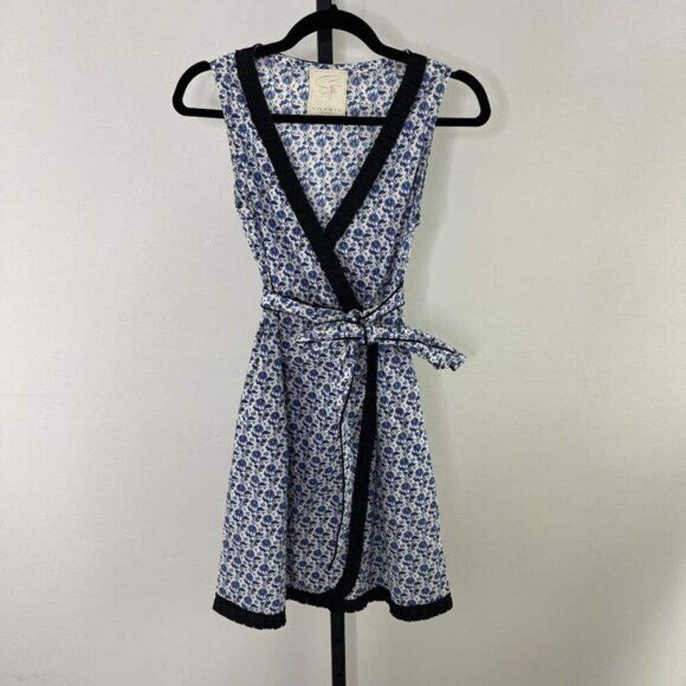 Suzy Perette Women's White Blue V-Neck Sleeveless Floral Fit & Flare Midi Dress